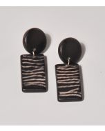 69442535_Pendientes tagua rayas