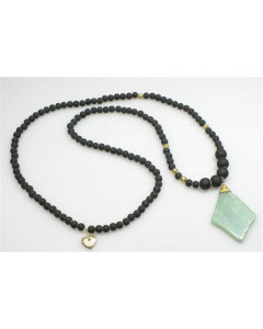 69439738_Collar con colgante piedra